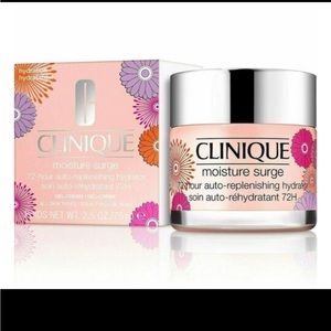 Clinique Moisturizer 72 H Surge